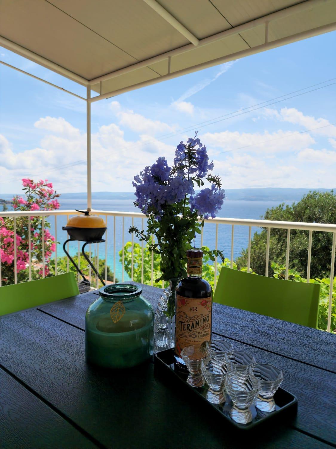 Apartment Panorama - Amazing Sea View, Newly Renovated Dugi Rat Kültér fotó